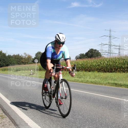 01.09.2024 - 17. Tribühne Triathlon H.Heesch http://msf.ph/oto/6944830 01.09.2024 11:59:31 Radfahren 560, 682 meine-sportfotos.de