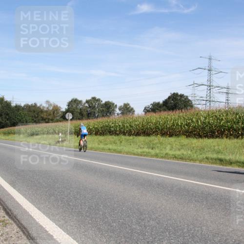 01.09.2024 - 17. Tribühne Triathlon H.Heesch http://msf.ph/oto/6944842 01.09.2024 11:59:45 Radfahren 581, 665, 674 meine-sportfotos.de