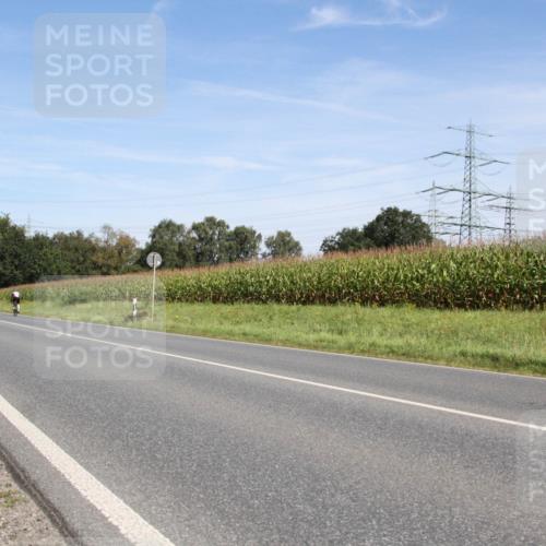 01.09.2024 - 17. Tribühne Triathlon H.Heesch http://msf.ph/oto/6944854 01.09.2024 12:00:11 Radfahren 466, 538 meine-sportfotos.de