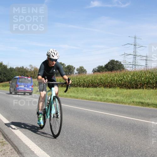01.09.2024 - 17. Tribühne Triathlon H.Heesch http://msf.ph/oto/6944873 01.09.2024 12:00:41 Radfahren 668, 699, 703 meine-sportfotos.de