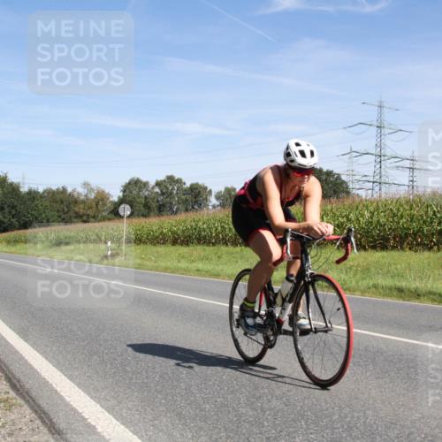 01.09.2024 - 17. Tribühne Triathlon H.Heesch http://msf.ph/oto/6944975 01.09.2024 12:02:44 Radfahren 461, 603, 658 meine-sportfotos.de