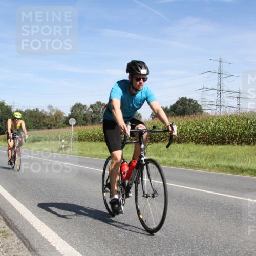 01.09.2024 - 17. Tribühne Triathlon H.Heesch http://msf.ph/oto/6945066 01.09.2024 12:05:08 Radfahren 448, 624 meine-sportfotos.de