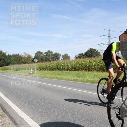 01.09.2024 - 17. Tribühne Triathlon H.Heesch http://msf.ph/oto/6945081 01.09.2024 12:05:27 Radfahren 530, 573, 574, 608, 623 meine-sportfotos.de
