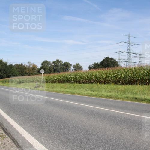 01.09.2024 - 17. Tribühne Triathlon H.Heesch http://msf.ph/oto/6945117 01.09.2024 12:06:26 Radfahren 492, 584, 685 meine-sportfotos.de