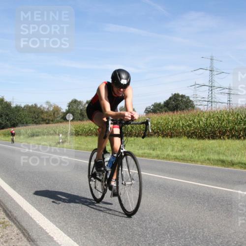 01.09.2024 - 17. Tribühne Triathlon H.Heesch http://msf.ph/oto/6945143 01.09.2024 12:07:15 Radfahren 589, 658, 673 meine-sportfotos.de