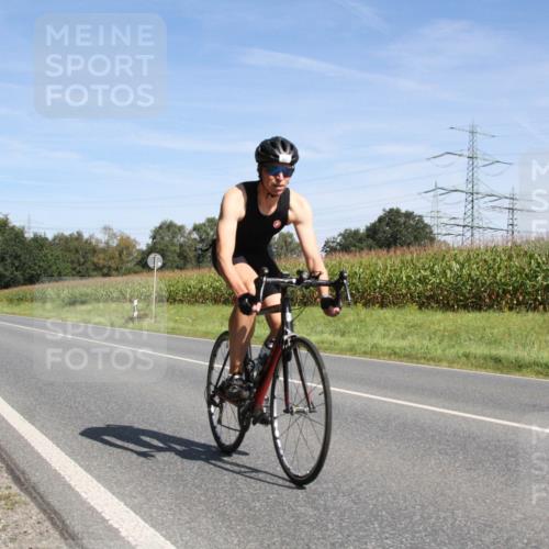 01.09.2024 - 17. Tribühne Triathlon H.Heesch http://msf.ph/oto/6945206 01.09.2024 12:08:24 Radfahren 595, 601, 632, 656, 679 meine-sportfotos.de