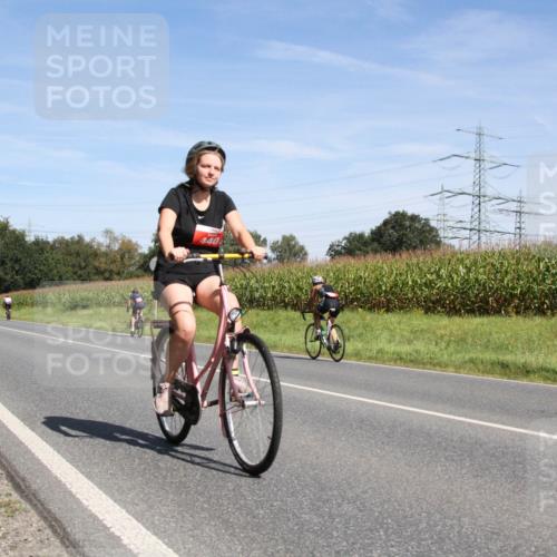 01.09.2024 - 17. Tribühne Triathlon H.Heesch http://msf.ph/oto/6945333 01.09.2024 12:10:12 Radfahren 440, 515, 556, 573, 666, 669 meine-sportfotos.de