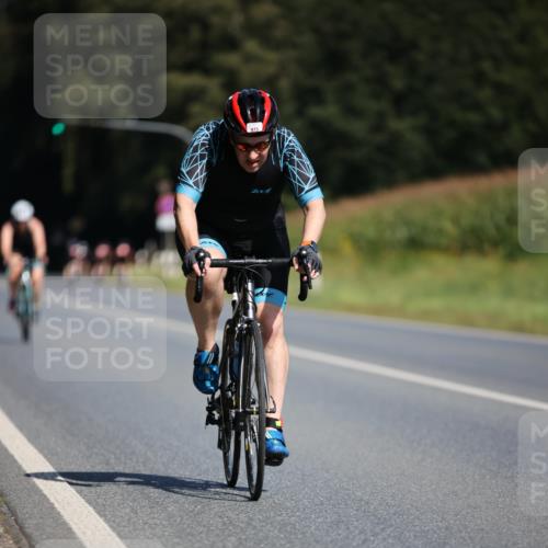 01.09.2024 - 17. Tribühne Triathlon H.Heesch http://msf.ph/oto/6945458 01.09.2024 11:47:23 Radfahren 472, 473, 477, 482, 522, 555 meine-sportfotos.de
