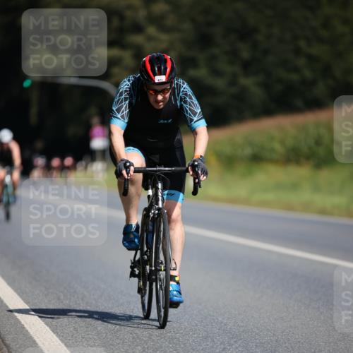 01.09.2024 - 17. Tribühne Triathlon H.Heesch http://msf.ph/oto/6945461 01.09.2024 11:47:23 Radfahren 472, 473, 477, 482, 522, 555 meine-sportfotos.de
