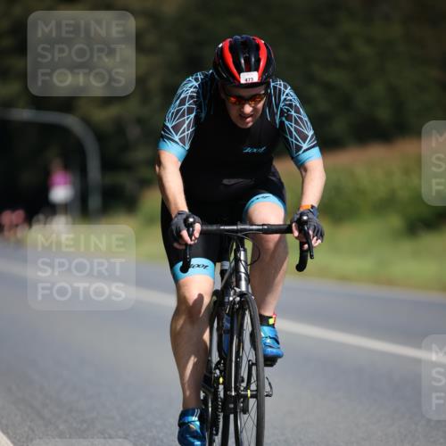 01.09.2024 - 17. Tribühne Triathlon H.Heesch http://msf.ph/oto/6945476 01.09.2024 11:47:24 Radfahren 472, 473, 477, 482, 522, 555 meine-sportfotos.de