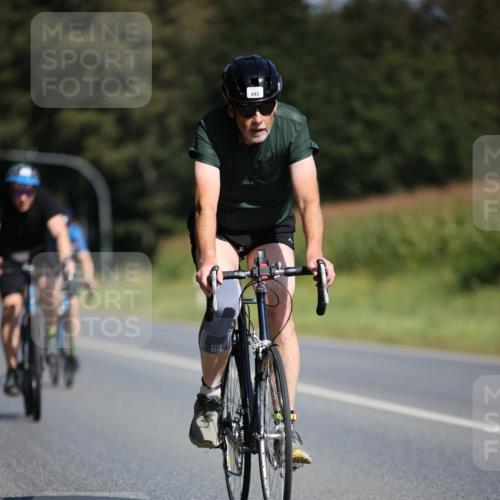 01.09.2024 - 17. Tribühne Triathlon H.Heesch http://msf.ph/oto/6945641 01.09.2024 11:47:59 Radfahren 443, 468, 500, 501, 668 meine-sportfotos.de