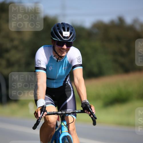 01.09.2024 - 17. Tribühne Triathlon H.Heesch http://msf.ph/oto/6945711 01.09.2024 11:48:23 Radfahren 503, 516, 519, 532, 559, 572, 649 meine-sportfotos.de