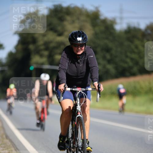 01.09.2024 - 17. Tribühne Triathlon H.Heesch http://msf.ph/oto/6945758 01.09.2024 11:49:17 Radfahren 393, 416, 459, 494 meine-sportfotos.de
