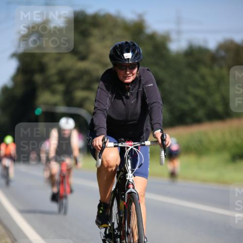 01.09.2024 - 17. Tribühne Triathlon H.Heesch http://msf.ph/oto/6945765 01.09.2024 11:49:17 Radfahren 393, 416, 459, 494 meine-sportfotos.de