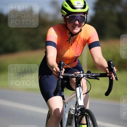 01.09.2024 - 17. Tribühne Triathlon H.Heesch http://msf.ph/oto/6945826 01.09.2024 11:49:23 Radfahren 393, 494 meine-sportfotos.de