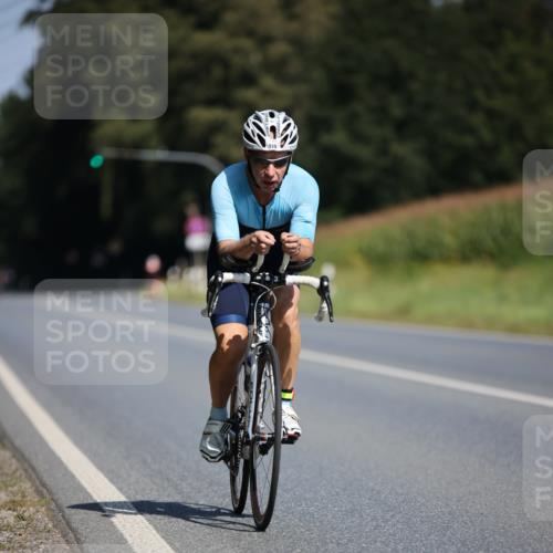 01.09.2024 - 17. Tribühne Triathlon H.Heesch http://msf.ph/oto/6945832 01.09.2024 11:49:50 Radfahren 471, 515, 518, 531, 562, 701 meine-sportfotos.de