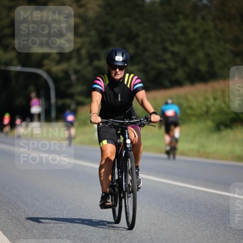 01.09.2024 - 17. Tribühne Triathlon H.Heesch http://msf.ph/oto/6945863 01.09.2024 11:50:09 Radfahren 542, 546, 666 meine-sportfotos.de
