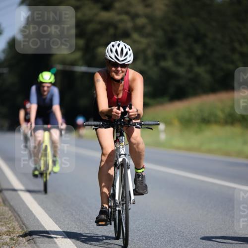 01.09.2024 - 17. Tribühne Triathlon H.Heesch http://msf.ph/oto/6945944 01.09.2024 11:50:19 Radfahren 447, 449, 450, 496, 521 meine-sportfotos.de