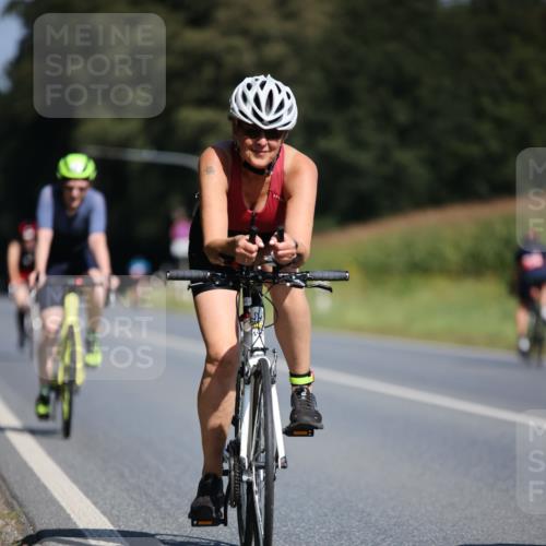 01.09.2024 - 17. Tribühne Triathlon H.Heesch http://msf.ph/oto/6945948 01.09.2024 11:50:19 Radfahren 447, 449, 450, 496, 521 meine-sportfotos.de