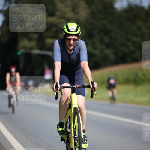 01.09.2024 - 17. Tribühne Triathlon H.Heesch http://msf.ph/oto/6945968 01.09.2024 11:50:21 Radfahren 447, 449, 450, 496, 521 meine-sportfotos.de