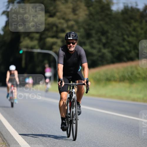01.09.2024 - 17. Tribühne Triathlon H.Heesch http://msf.ph/oto/6946088 01.09.2024 11:51:18 Radfahren 322, 324, 460, 530, 656 meine-sportfotos.de