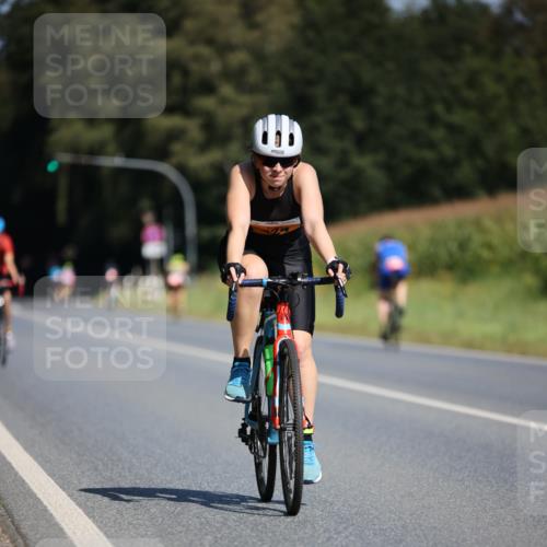 01.09.2024 - 17. Tribühne Triathlon H.Heesch http://msf.ph/oto/6946108 01.09.2024 11:51:21 Radfahren 322, 324, 460, 530, 534, 656, 658 meine-sportfotos.de