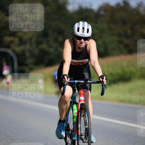01.09.2024 - 17. Tribühne Triathlon H.Heesch http://msf.ph/oto/6946123 01.09.2024 11:51:22 Radfahren 322, 324, 530, 534, 656, 658 meine-sportfotos.de