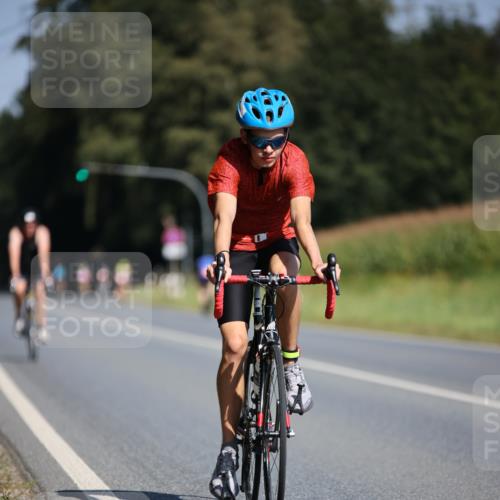 01.09.2024 - 17. Tribühne Triathlon H.Heesch http://msf.ph/oto/6946136 01.09.2024 11:51:26 Radfahren 322, 425, 493, 530, 534, 658 meine-sportfotos.de
