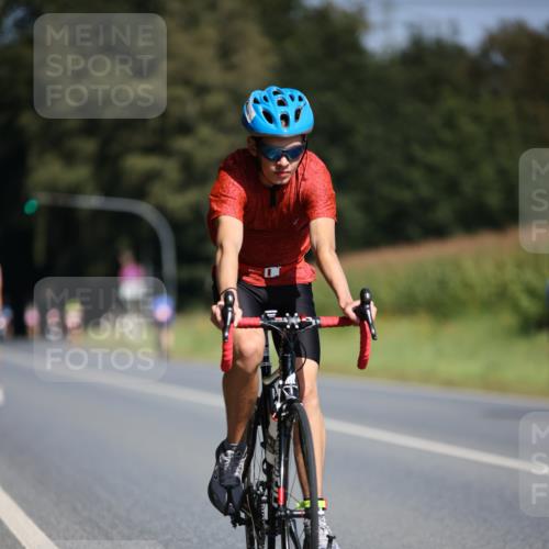 01.09.2024 - 17. Tribühne Triathlon H.Heesch http://msf.ph/oto/6946141 01.09.2024 11:51:26 Radfahren 322, 425, 493, 530, 534, 658 meine-sportfotos.de