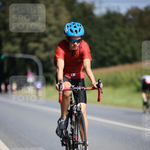 01.09.2024 - 17. Tribühne Triathlon H.Heesch http://msf.ph/oto/6946145 01.09.2024 11:51:26 Radfahren 322, 425, 493, 530, 534, 658 meine-sportfotos.de