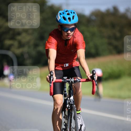 01.09.2024 - 17. Tribühne Triathlon H.Heesch http://msf.ph/oto/6946152 01.09.2024 11:51:26 Radfahren 322, 425, 493, 530, 534, 658 meine-sportfotos.de