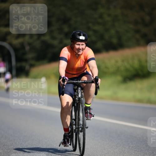 01.09.2024 - 17. Tribühne Triathlon H.Heesch http://msf.ph/oto/6946198 01.09.2024 11:51:49 Radfahren 485, 492, 561, 678 meine-sportfotos.de