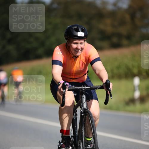 01.09.2024 - 17. Tribühne Triathlon H.Heesch http://msf.ph/oto/6946215 01.09.2024 11:51:50 Radfahren 485, 492, 678 meine-sportfotos.de
