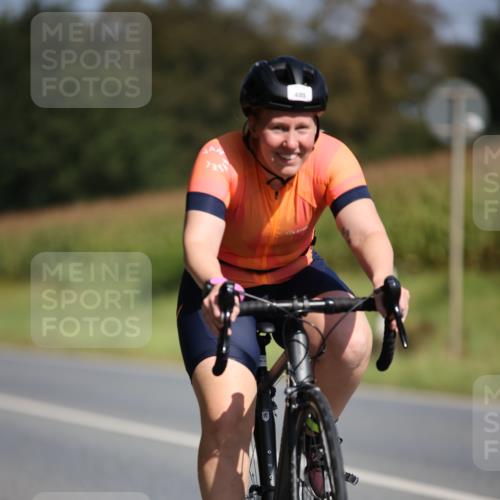 01.09.2024 - 17. Tribühne Triathlon H.Heesch http://msf.ph/oto/6946219 01.09.2024 11:51:50 Radfahren 485, 492, 678 meine-sportfotos.de