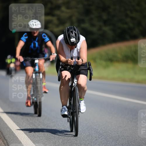 01.09.2024 - 17. Tribühne Triathlon H.Heesch http://msf.ph/oto/6946223 01.09.2024 11:52:05 Radfahren 312, 451, 505, 669 meine-sportfotos.de