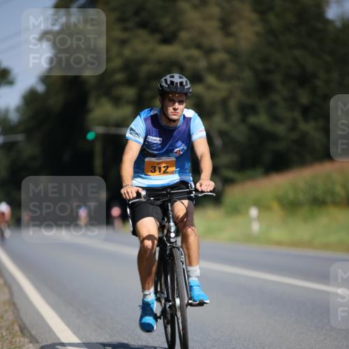 01.09.2024 - 17. Tribühne Triathlon H.Heesch http://msf.ph/oto/6946257 01.09.2024 11:52:13 Radfahren 312, 355, 470, 648, 669, 686 meine-sportfotos.de