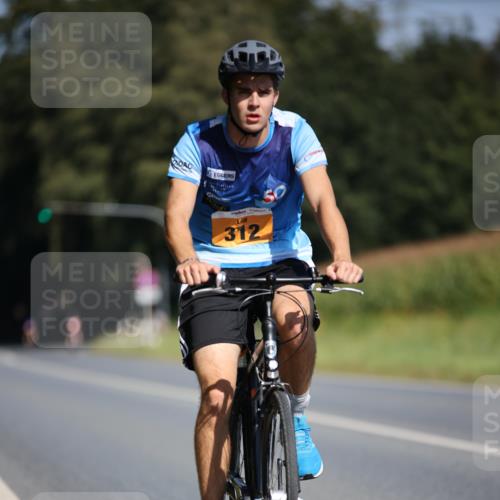01.09.2024 - 17. Tribühne Triathlon H.Heesch http://msf.ph/oto/6946279 01.09.2024 11:52:14 Radfahren 312, 355, 470, 648, 669, 686 meine-sportfotos.de