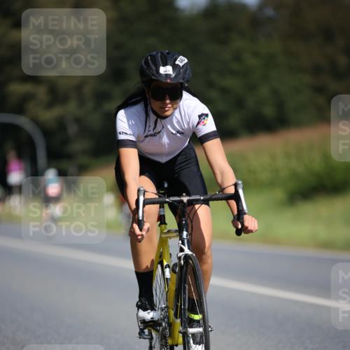 01.09.2024 - 17. Tribühne Triathlon H.Heesch http://msf.ph/oto/6946374 01.09.2024 11:52:36 Radfahren 463, 506, 510, 520, 541, 574 meine-sportfotos.de