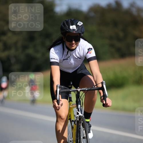 01.09.2024 - 17. Tribühne Triathlon H.Heesch http://msf.ph/oto/6946379 01.09.2024 11:52:36 Radfahren 463, 506, 510, 520, 541, 574 meine-sportfotos.de