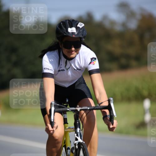 01.09.2024 - 17. Tribühne Triathlon H.Heesch http://msf.ph/oto/6946385 01.09.2024 11:52:36 Radfahren 463, 506, 510, 520, 541, 574 meine-sportfotos.de