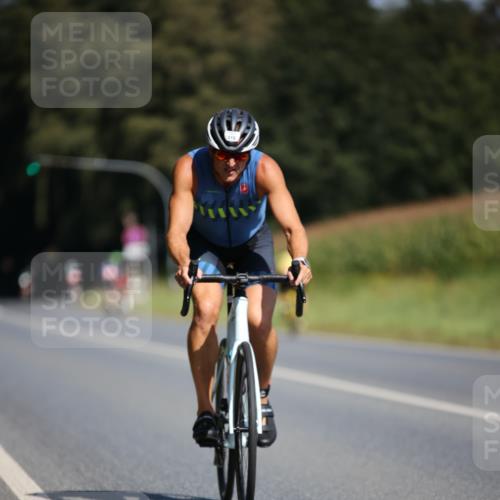 01.09.2024 - 17. Tribühne Triathlon H.Heesch http://msf.ph/oto/6946390 01.09.2024 11:52:46 Radfahren 510, 594, 709 meine-sportfotos.de