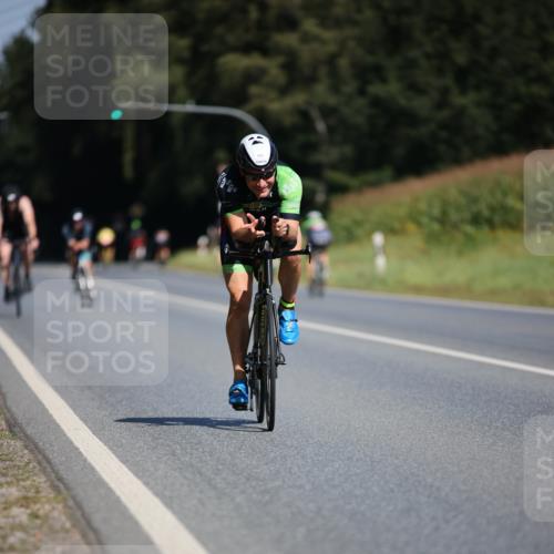 01.09.2024 - 17. Tribühne Triathlon H.Heesch http://msf.ph/oto/6946414 01.09.2024 11:52:58 Radfahren 483, 486, 529, 545 meine-sportfotos.de