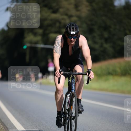 01.09.2024 - 17. Tribühne Triathlon H.Heesch http://msf.ph/oto/6946481 01.09.2024 11:53:03 Radfahren 473, 482, 483, 486, 514, 529, 584, 704 meine-sportfotos.de