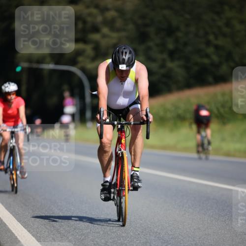 01.09.2024 - 17. Tribühne Triathlon H.Heesch http://msf.ph/oto/6946632 01.09.2024 11:53:37 Radfahren 398, 401, 501, 608, 693 meine-sportfotos.de