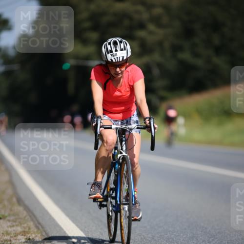 01.09.2024 - 17. Tribühne Triathlon H.Heesch http://msf.ph/oto/6946645 01.09.2024 11:53:39 Radfahren 398, 401, 501, 608 meine-sportfotos.de
