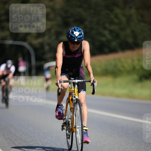 01.09.2024 - 17. Tribühne Triathlon H.Heesch http://msf.ph/oto/6946679 01.09.2024 11:53:55 Radfahren 177, 488, 503, 550, 579, 663, 673 meine-sportfotos.de