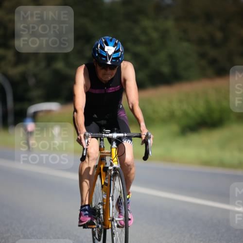 01.09.2024 - 17. Tribühne Triathlon H.Heesch http://msf.ph/oto/6946694 01.09.2024 11:53:56 Radfahren 488, 503, 550, 579, 663, 673 meine-sportfotos.de