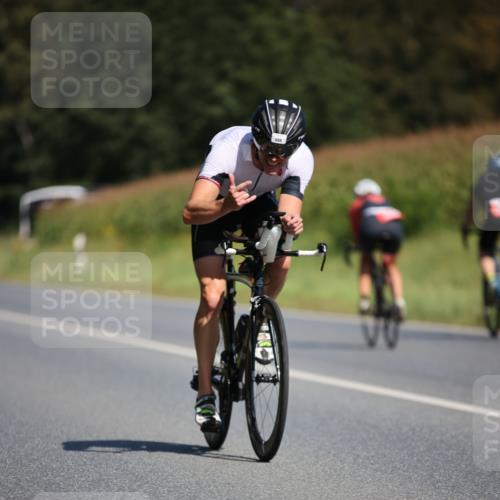 01.09.2024 - 17. Tribühne Triathlon H.Heesch http://msf.ph/oto/6946719 01.09.2024 11:53:57 Radfahren 488, 550, 579, 663, 673 meine-sportfotos.de