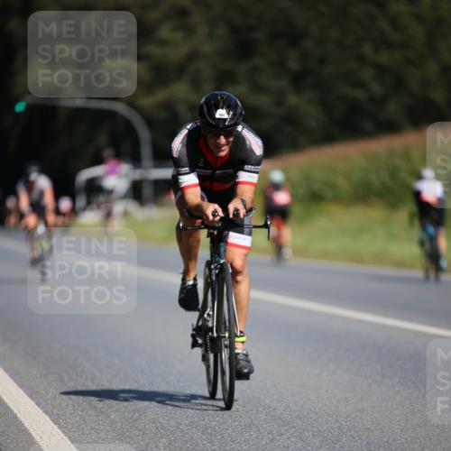 01.09.2024 - 17. Tribühne Triathlon H.Heesch http://msf.ph/oto/6946827 01.09.2024 11:54:27 Radfahren 445, 495, 620, 685, 688 meine-sportfotos.de