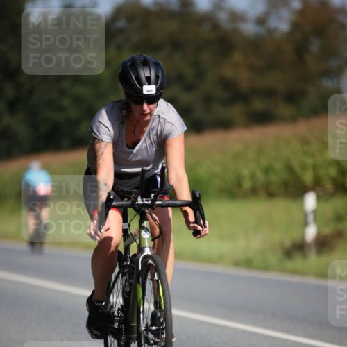 01.09.2024 - 17. Tribühne Triathlon H.Heesch http://msf.ph/oto/6946884 01.09.2024 11:54:32 Radfahren 445, 620 meine-sportfotos.de